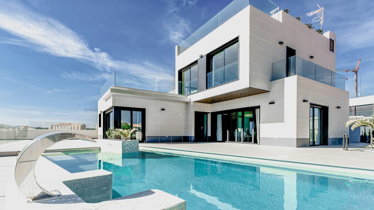 Nature and Culture: Discover Hidden Gems along Costa del Sol from Torremolinos to Sotogrande - Costa del Sol real estate