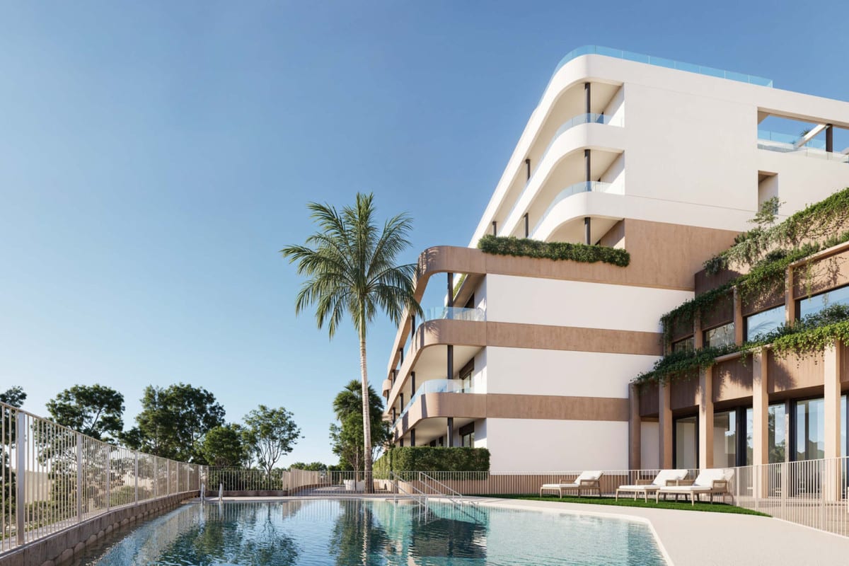 Project visualisation of BIRDIE HILLS featuring an outdoor swimming pool, white sun loungers, a palm tree and a building with curved balconies and green climbing plants on the façade.