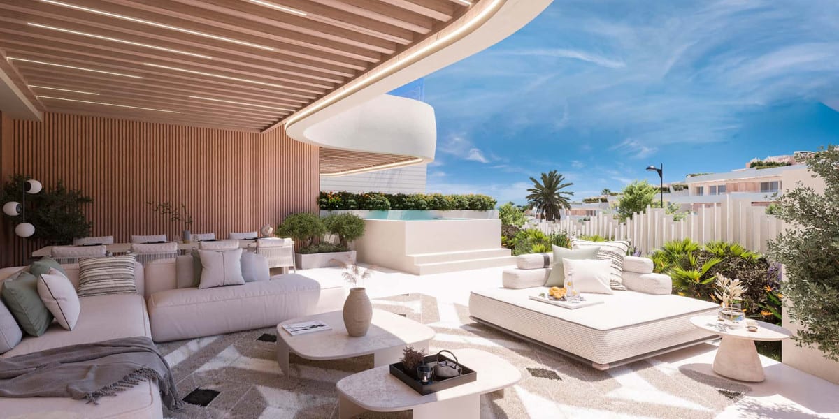 Project visualisation of DUNIQUE MARBELLA with a covered lounge, wood slats and a sunny terrace with planting.
