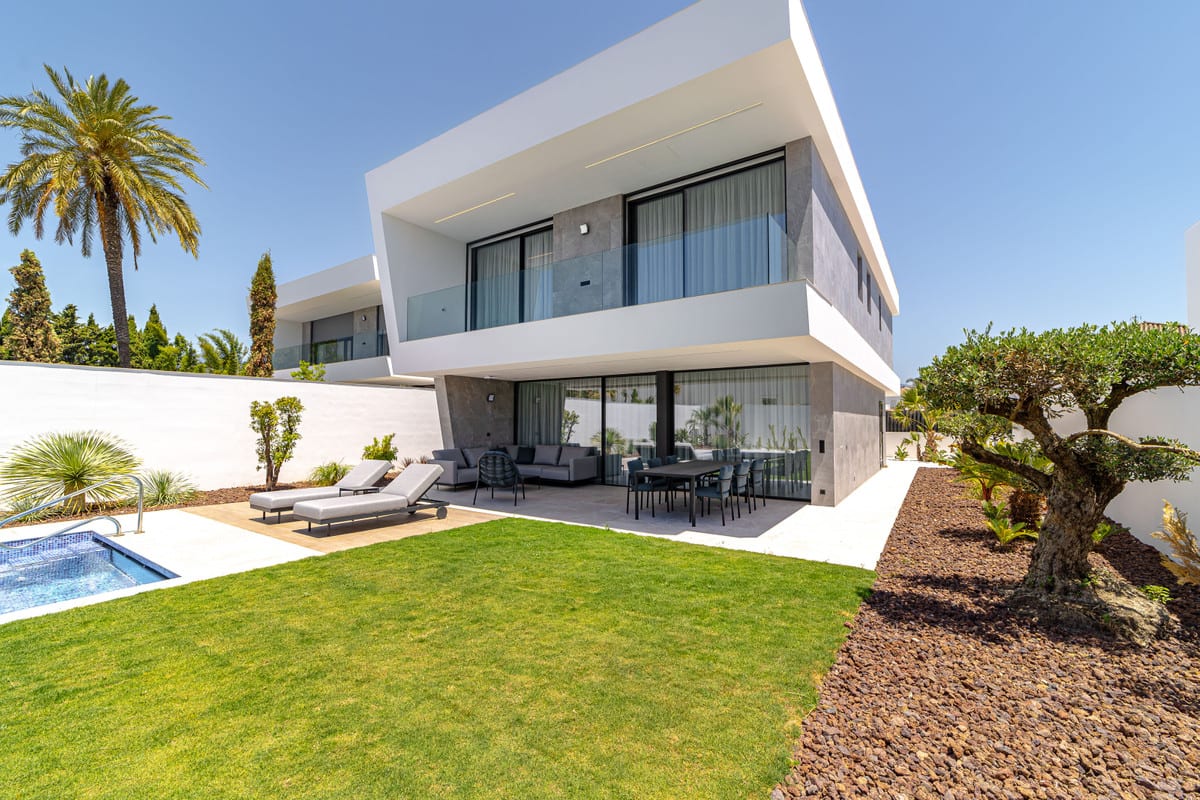 VILLA B SAN PEDRO - KEY READY