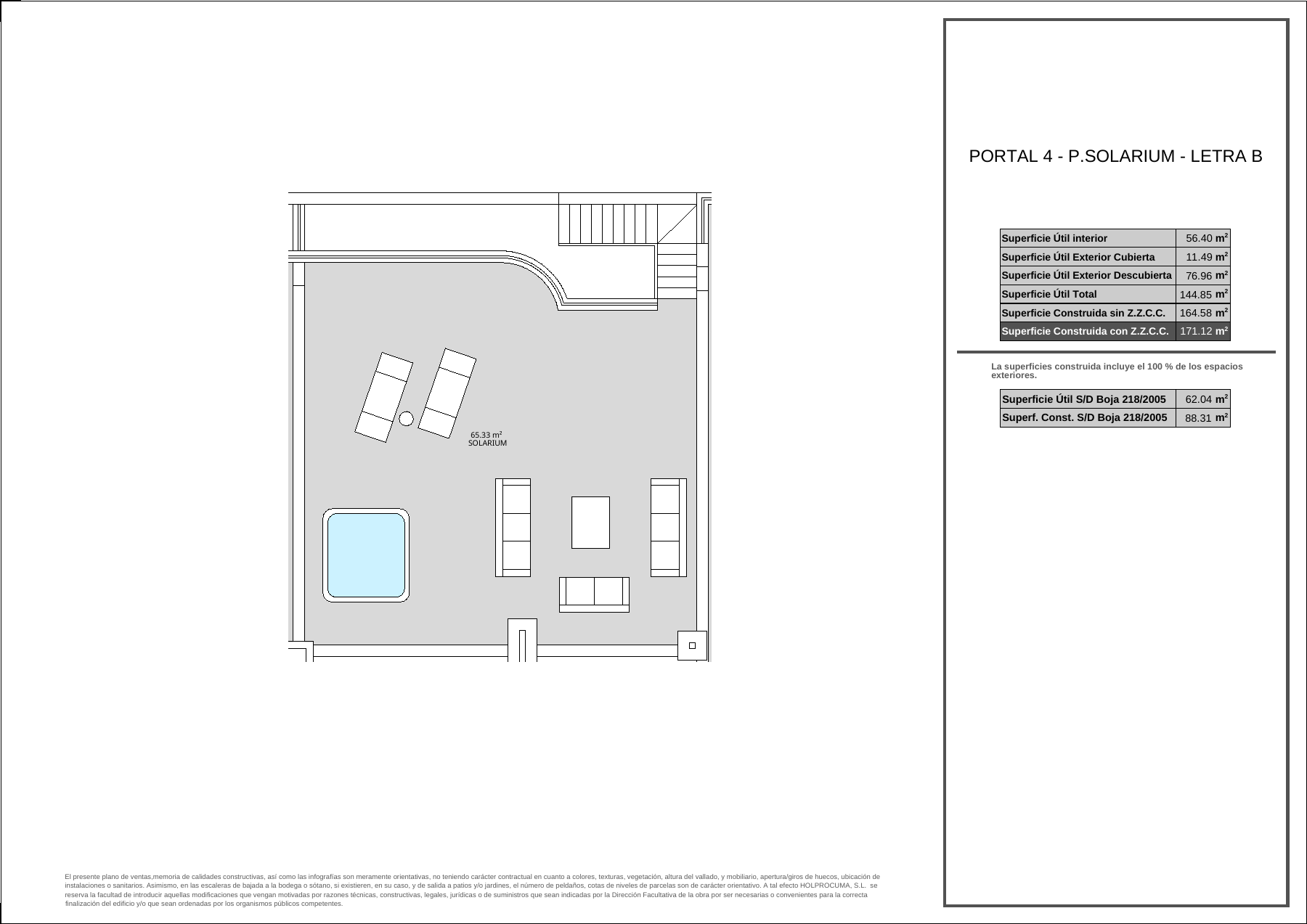Plan over tagterrassen med trappe øverst til højre og indtegnede liggestole og siddegruppe på den åbne tagflade. Møbleringen er en illustration i kildetegningen.
