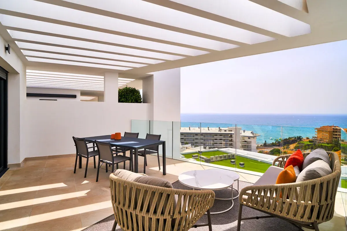HIGUERÓN BAY RESIDENCES - KEY READY