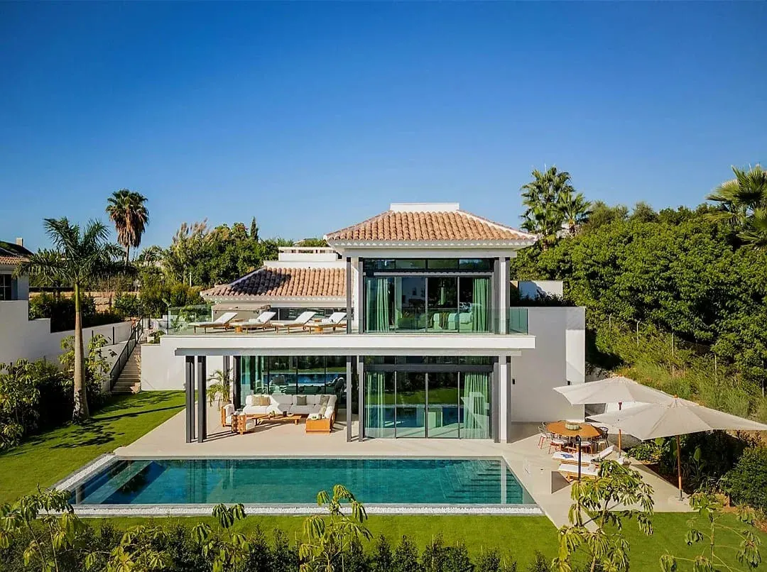 4OUR VILLAS