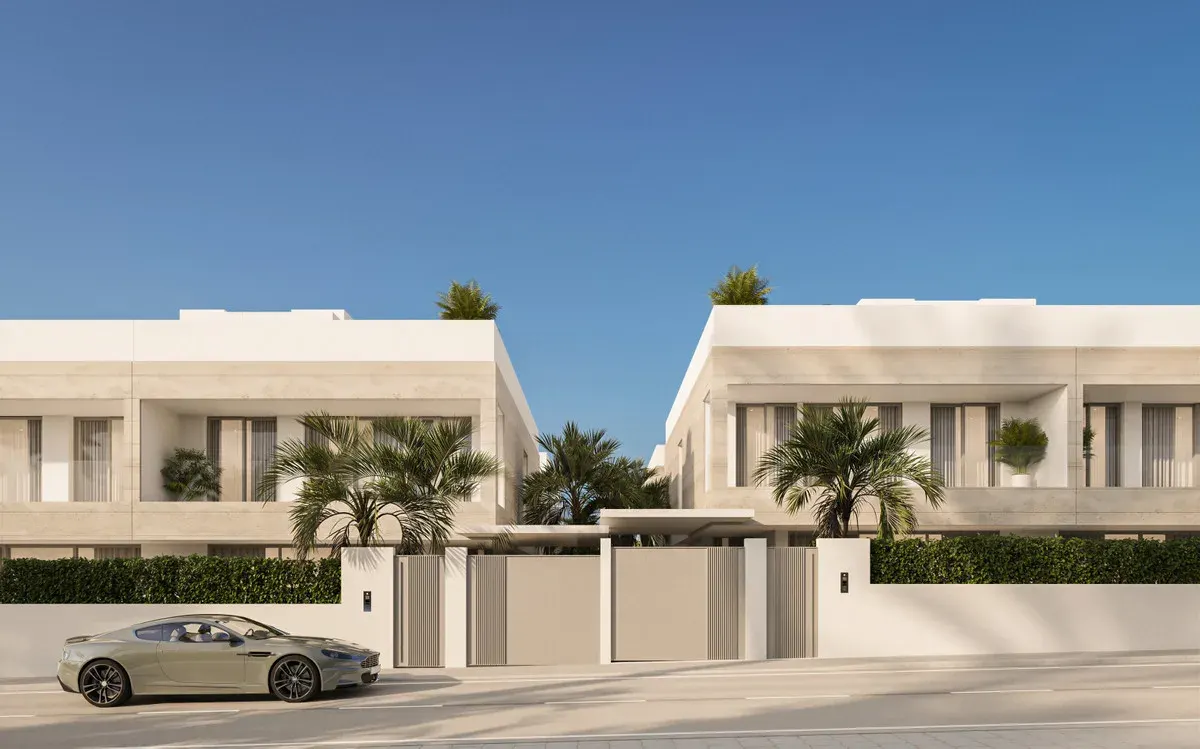 ALCANTARA DEL MAR VILLAS — buitenruimte, terras, zwembadzone, licht en privacy visueel gecontroleerd per concreet project.