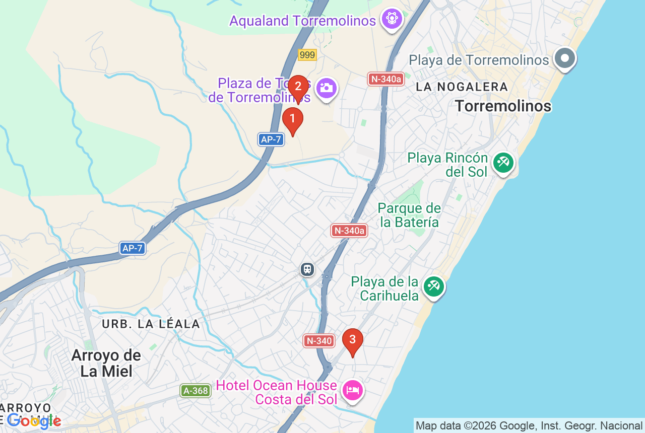 Google-kort med tre projektpins i Torremolinos